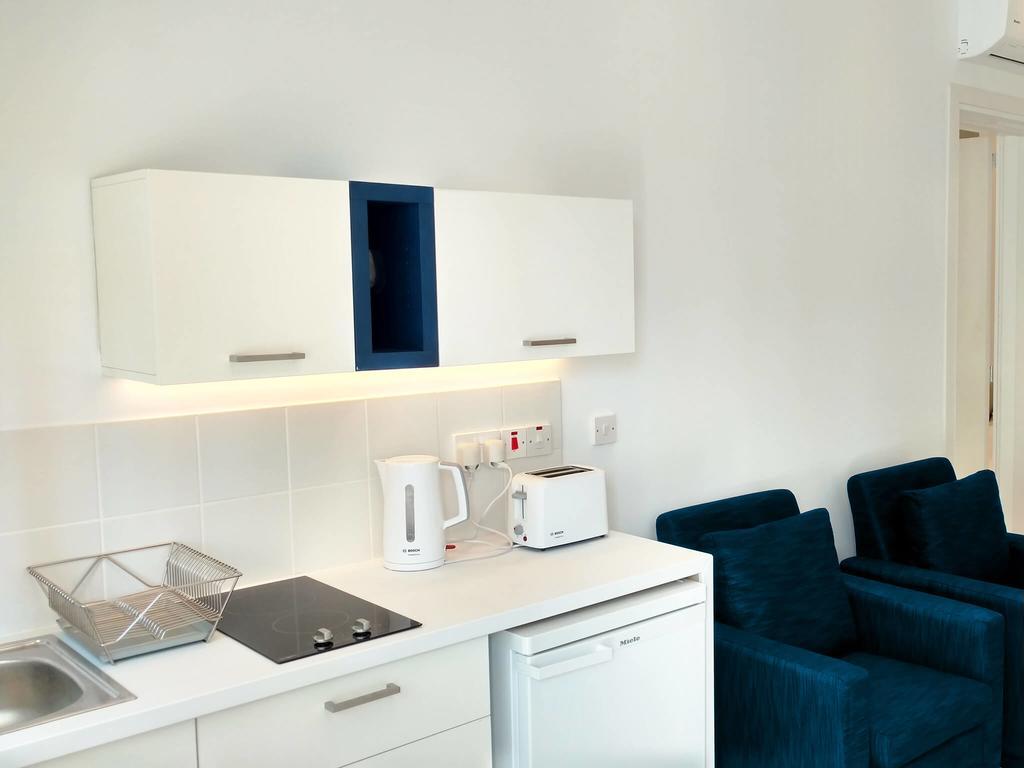Olosuites Limassol Eksteriør billede