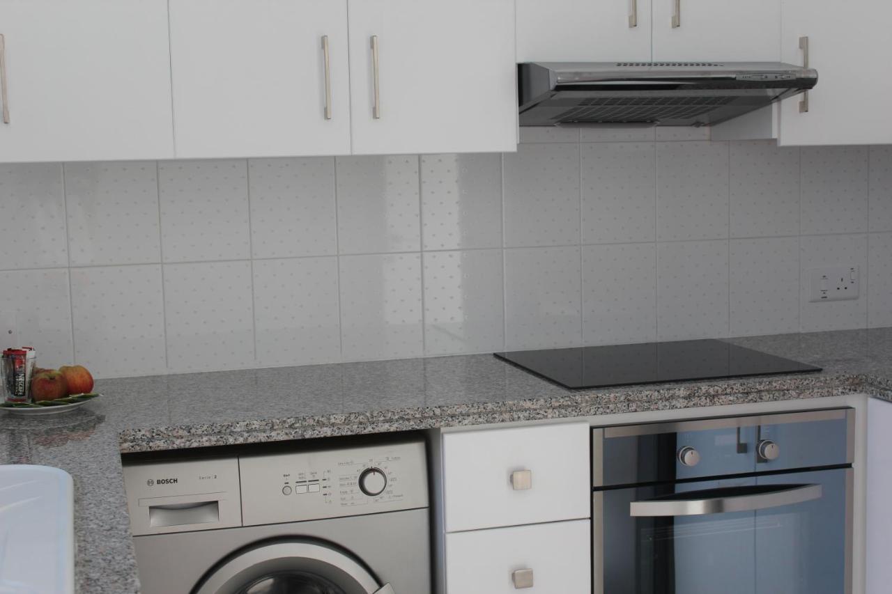 Olosuites Limassol Eksteriør billede