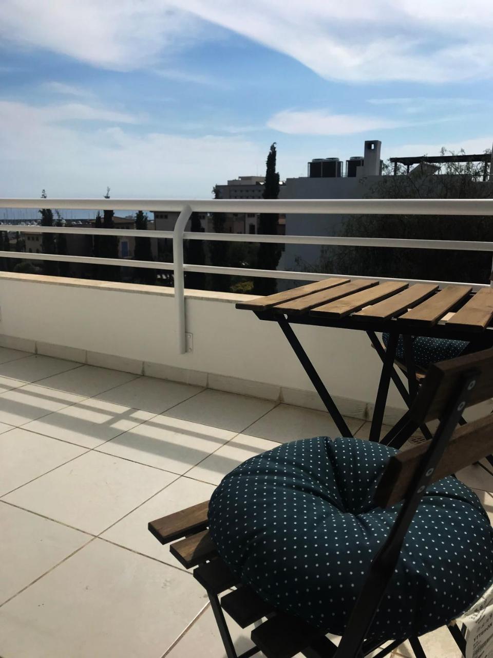 Olosuites Limassol Eksteriør billede