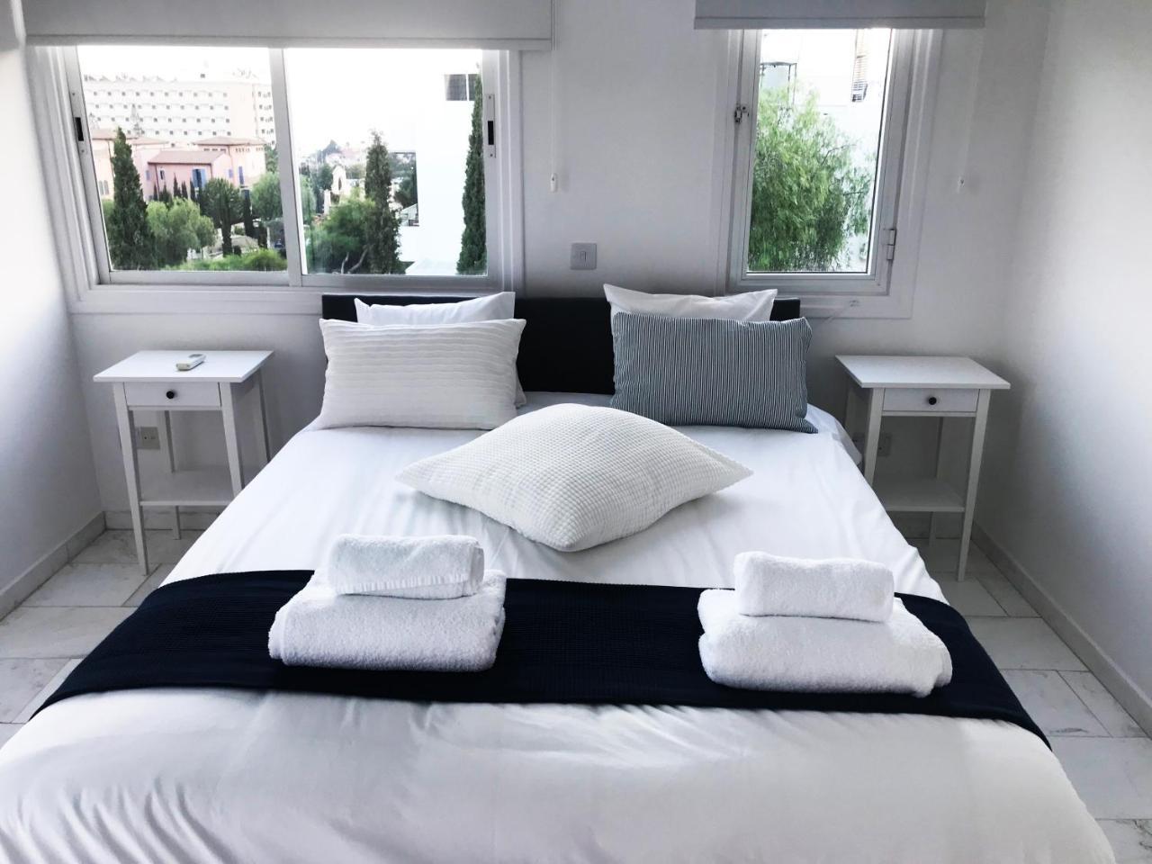 Olosuites Limassol Eksteriør billede